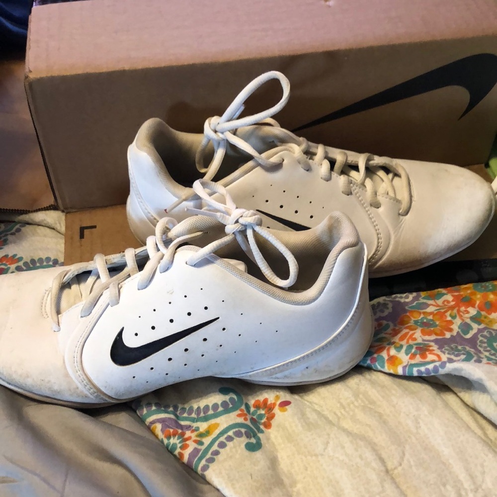 Nike cheer/dance shoes